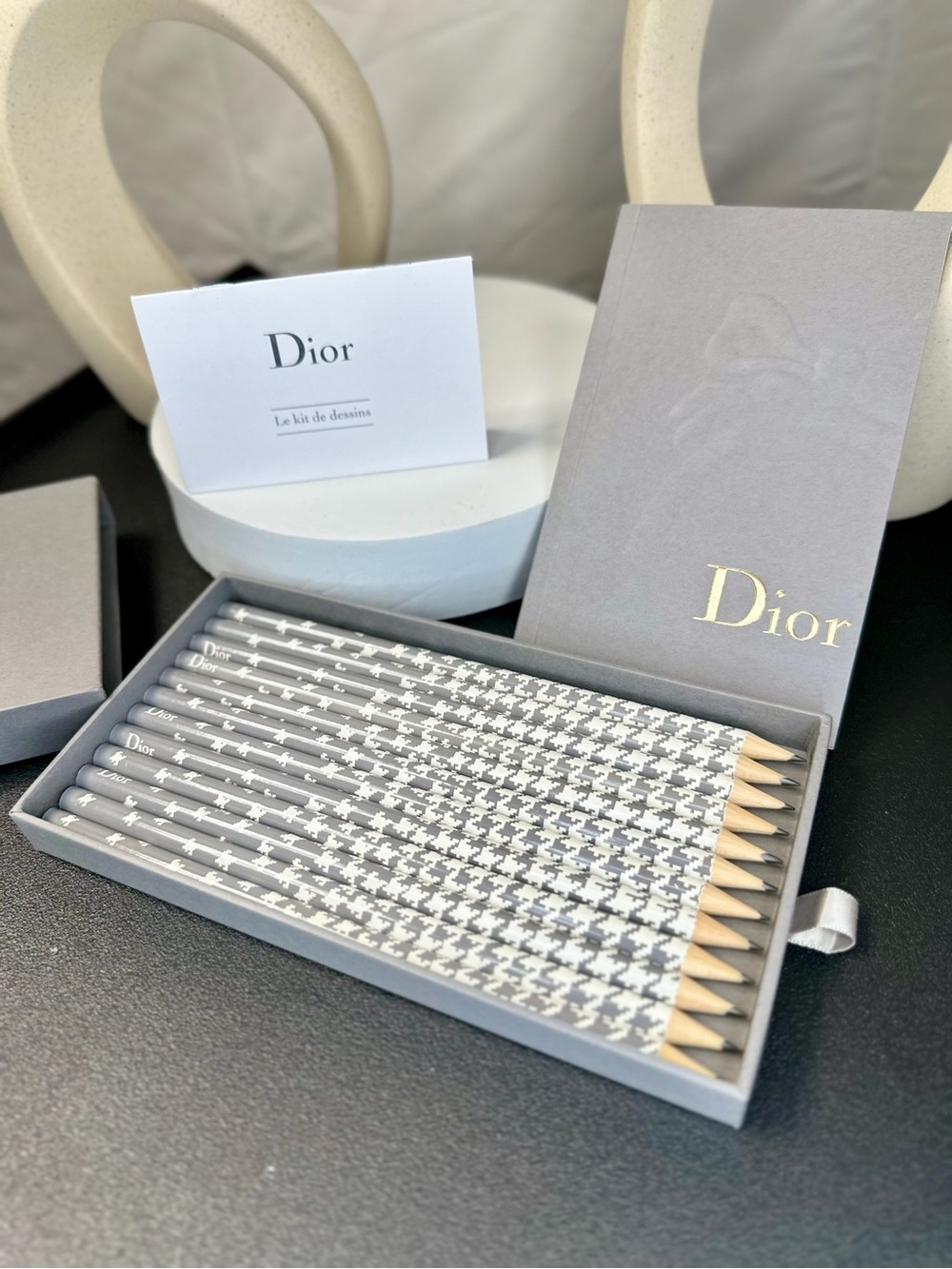 BNIB! Dior VIP Gift Pencil Set